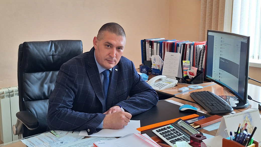Поздравление Генерального директора Руслана Сахапова с Днем матери
