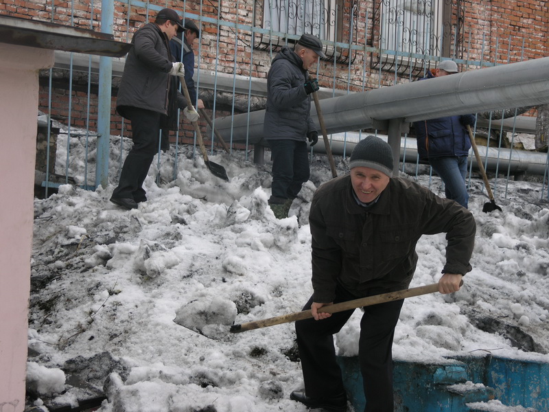 Управление Водоканала вышло на субботник 