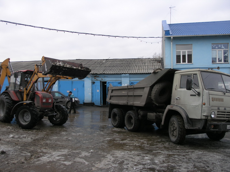 В субботнике по уборке снега принял участие Прокопьевский Водоканал