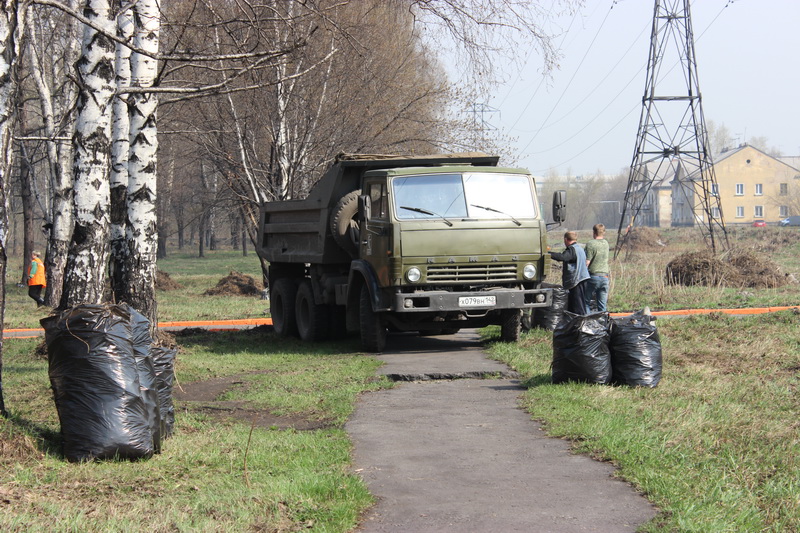 Коллектив АО «ПО Водоканал» принял участие во всероссийском экологическом субботнике